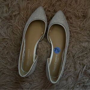 Juicy Couture Metallic Silver Pointed Flats